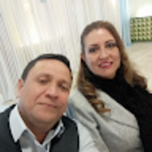 Meet your Posher, Carlos